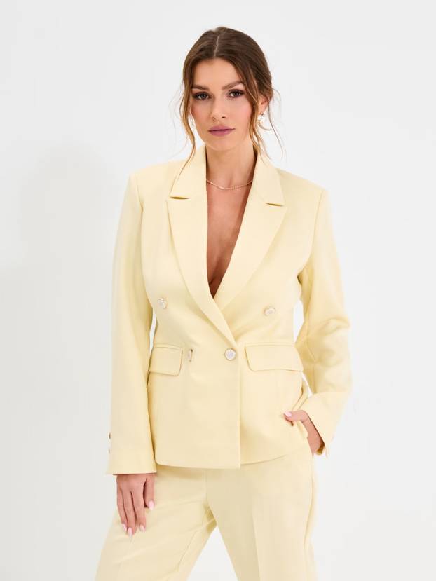 Najljepši komadi ovog proljeća su u maslac žutoj nijansi: Izdvojili smo 20 modnih ulova