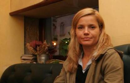 Lucija Šerbedžija: Ne idem van, stalno 'visim' na 'Fejsu'