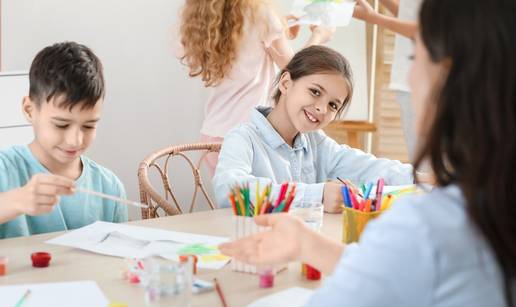 Kupujete školski pribor u zadnji tren? Evo gdje je snižen do 60%