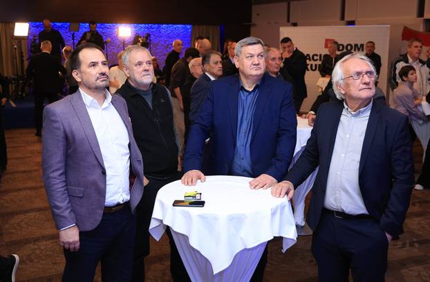 Zagreb: Izborni stožer predsjedničke kandidatkinje Branke Lozo u hotelu Aristos