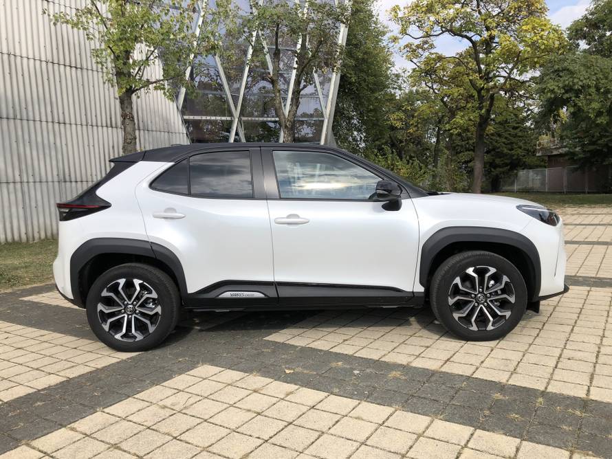 Toyotin najmanji SUV pažnju privlači izgledom, no ima još mnogo toga dobrog za ponuditi