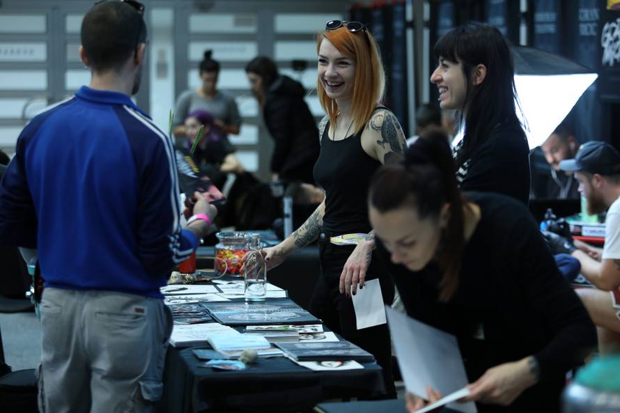 Bore se za najbolju tetovažu: 'Žene daleko bolje podnose bol'