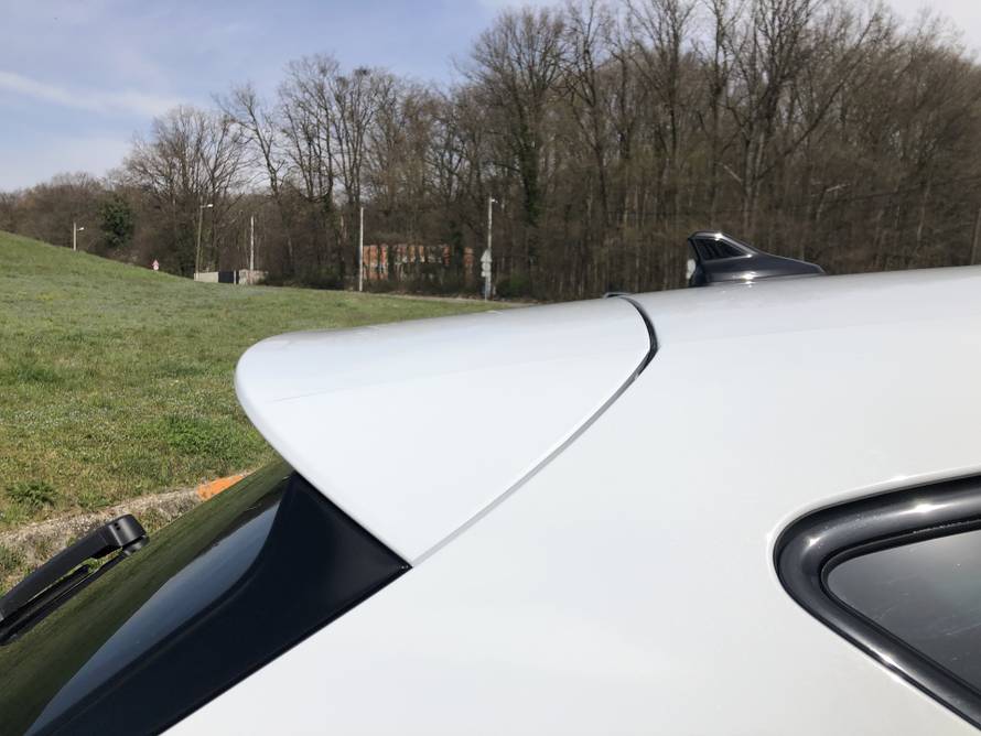 Cupra Leon: Donosi više šminke nego sporta, ali je odličan auto