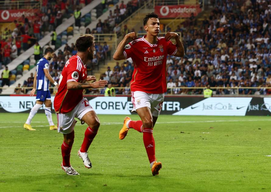 Supertaca - Benfica v FC Porto