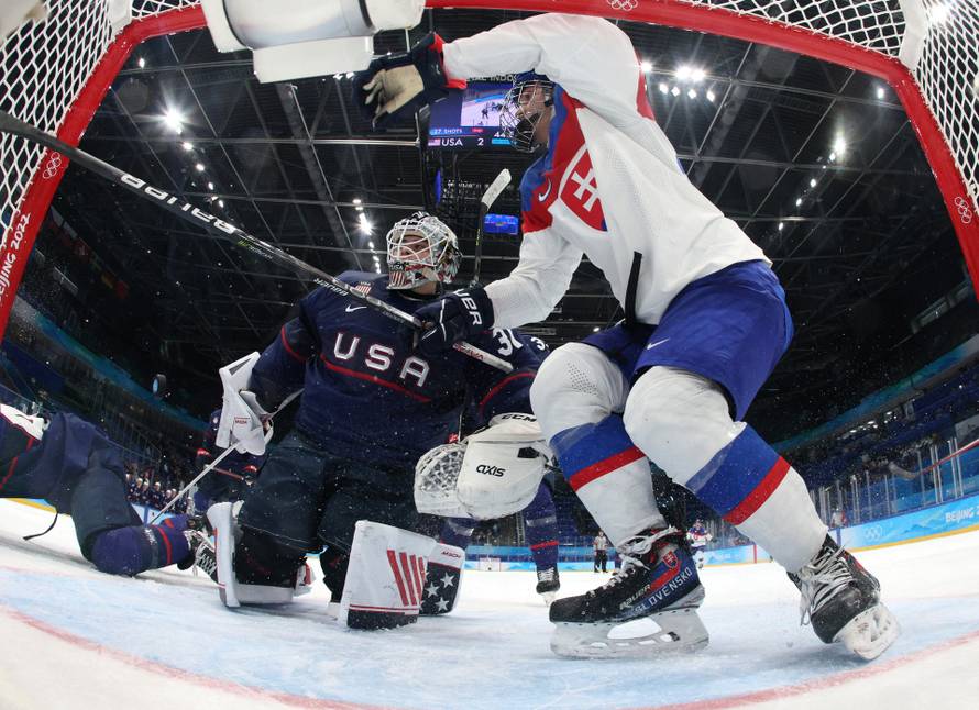 Ice Hockey - Men's Play-offs Quarterfinals - United States v Slovakia
