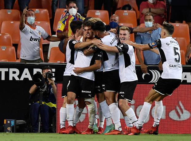 LaLiga - Valencia v Real Madrid