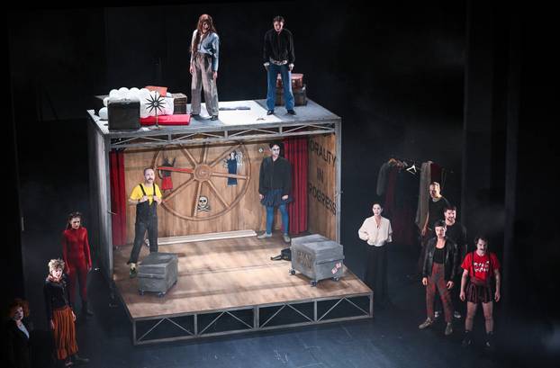 Zagreb: Premijera predstave "Carmina Burana" u kazalištu Gavella