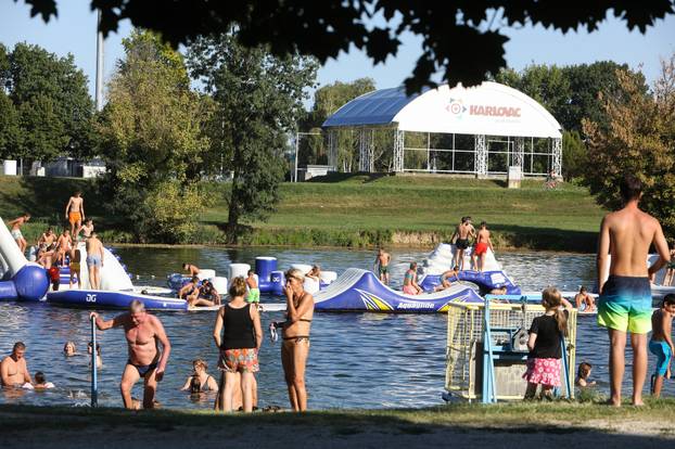 Karlovac: Osvjezenje na rijeci Korani