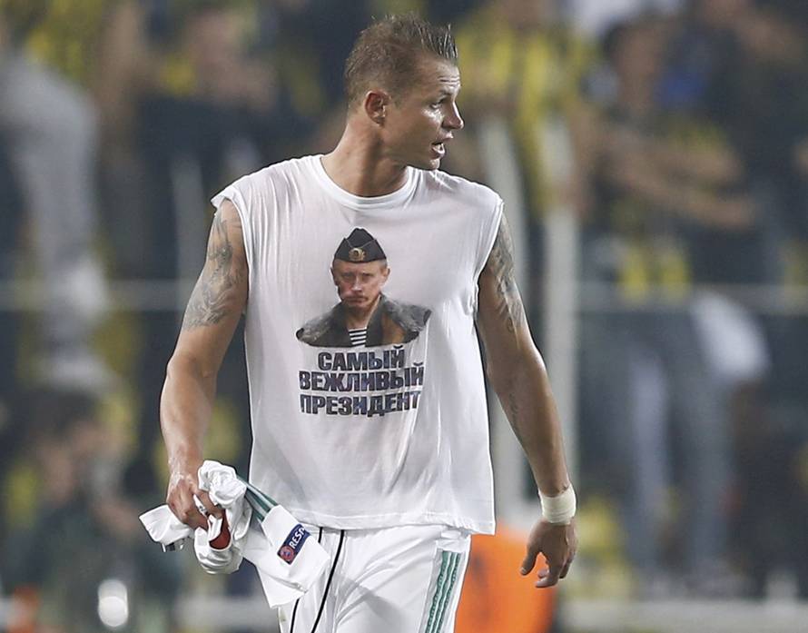 Majica od 300.000 eura: Zbog Putina dobio rekordnu kaznu!