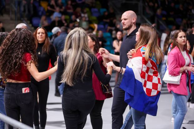 Frankfurt: Hrvatska noć u Suwag Energie Areni