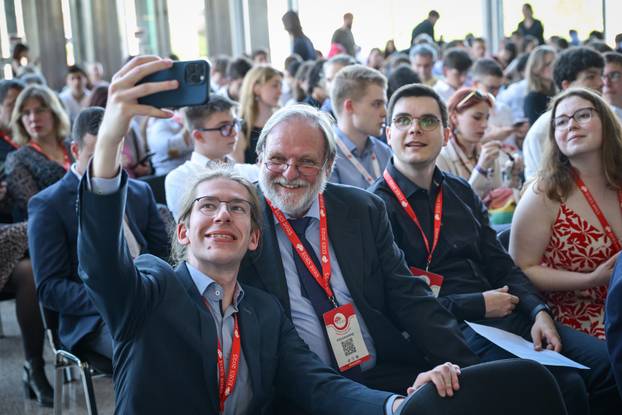 Zagreb: Sve&ccaron;anost zatvaranja Prirodoslovne olimpijade EOES2025