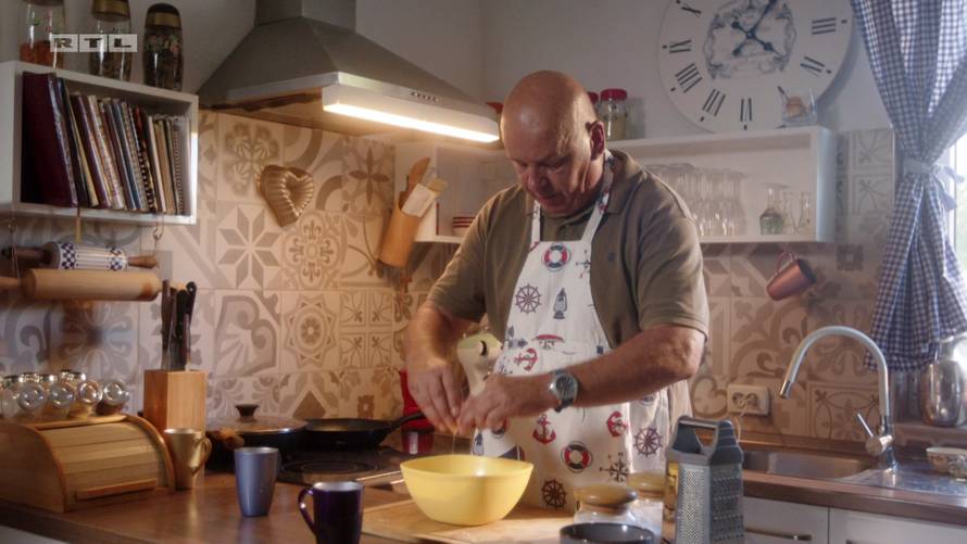 Ekipa se u 'Večeri za 5' ponovno odlično zabavila, a atmosfera je Mladenu donijela 71 bod