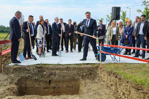 Plenki sprema veliko čišćenje u Vladi: Evo koja  tri ministra će otići, a dolaze dvije Zrinke...