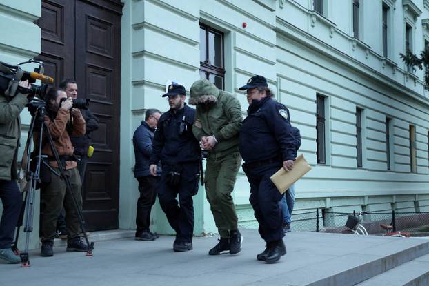 Osijek: Privođenje uhićenih zbog droge i pranja novca kod sudca istrage