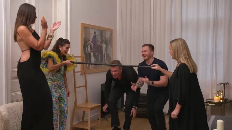 Borna servirala vegetarijansku večeru pa pokazala ormar: 'Da bi mi muškarac govorio pile...'