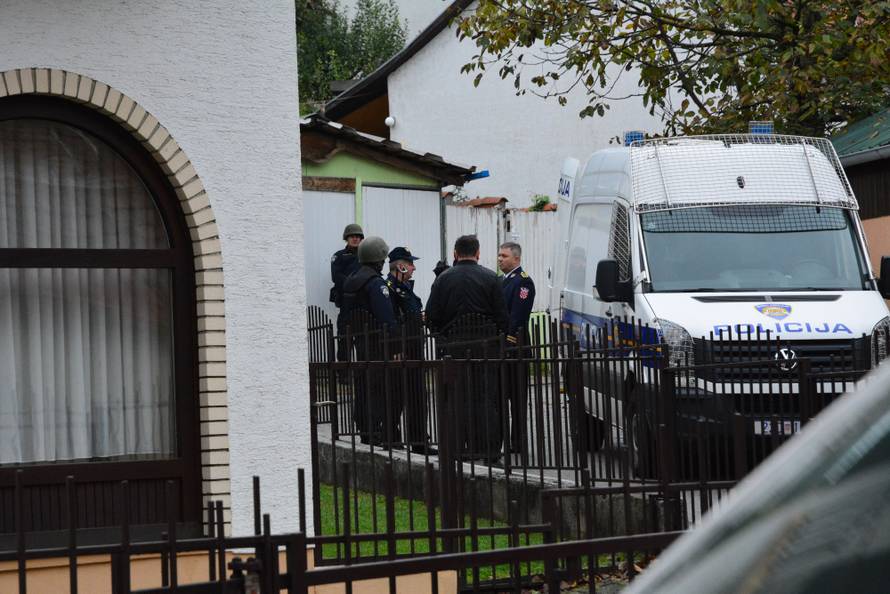 Kraj drame u Požegi: Zatvorio se u kuću i prijetio je bombom