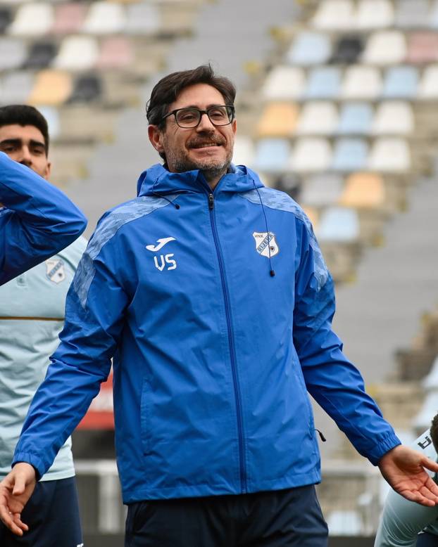 FOTO Victor Sanchez iz bolnice ravno na trening. Pogledajte prve fotke trenera Rijeke