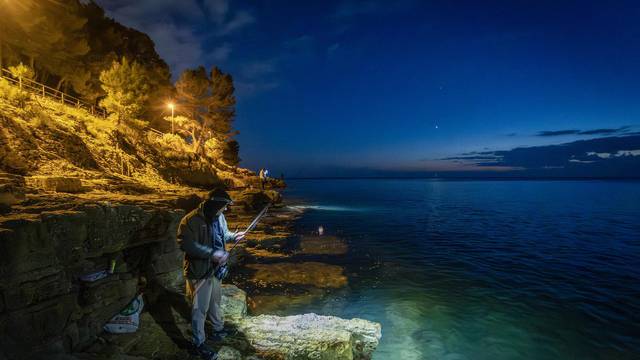 Pula: Noćni lov na lignje 