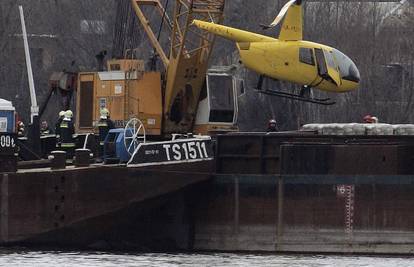 Budimpešta: U Dunav pao helikopter, direktor mrtav