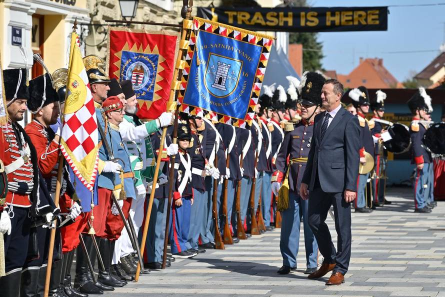 Varaždin: Svečani mimohod i postrojavanje povijesnih postrojbi