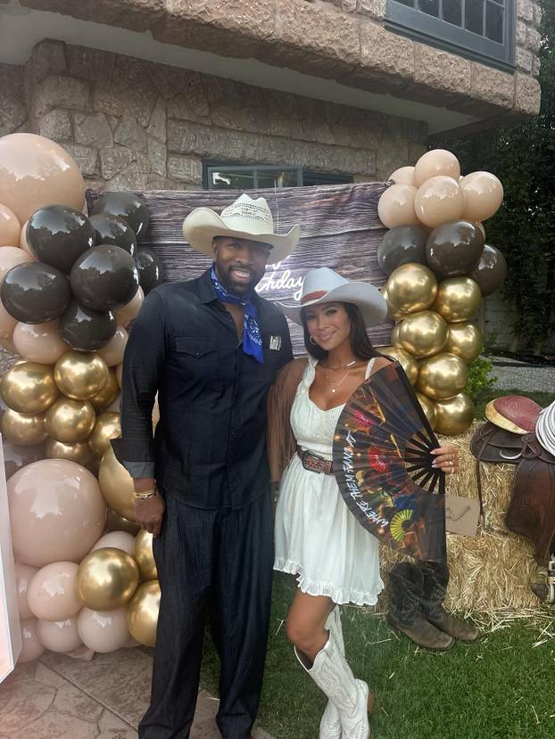 FOTO Naša bivša misica iza sebe ima dva propala braka. Treću sreću traži s legendom NBA lige