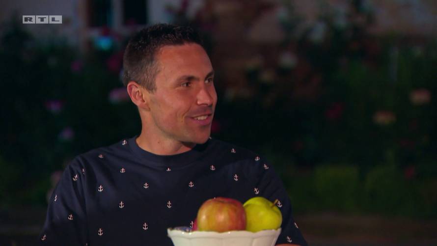 Neke djevojke su krile godine, a druge odmah osvojile farmere: 'Poželio sam je odmah ljubiti'