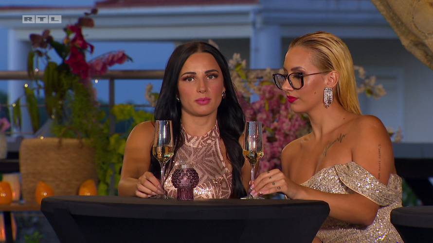 Twerkerica Sarah iz 'Savršenog' se prijavila za posao čistačice: Objavila je i šokantan odgovor