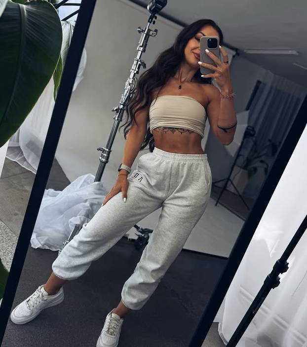 FOTO Vau, kakvo tijelo! Skinula se na Instagramu i tako postala prava motivacija ženama