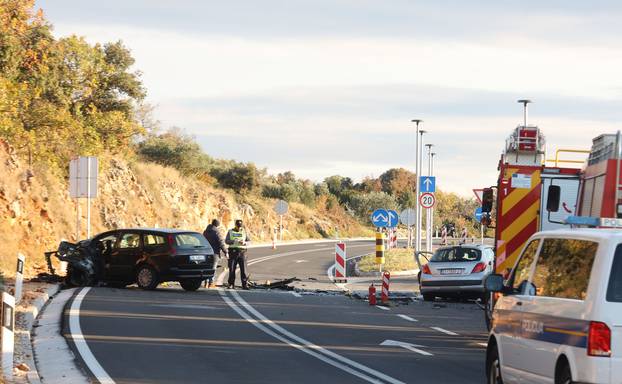 Primošten: U prometnoj nesreći smrtno stradale dvije osobe