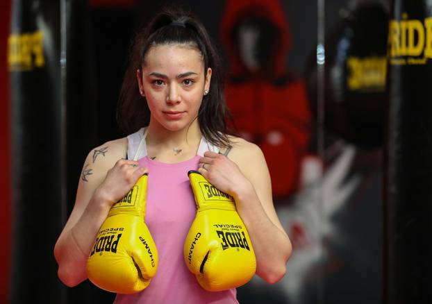 Zagreb: Sara Kos boksačka je prvakinja koju trenira suprug Kristijan 