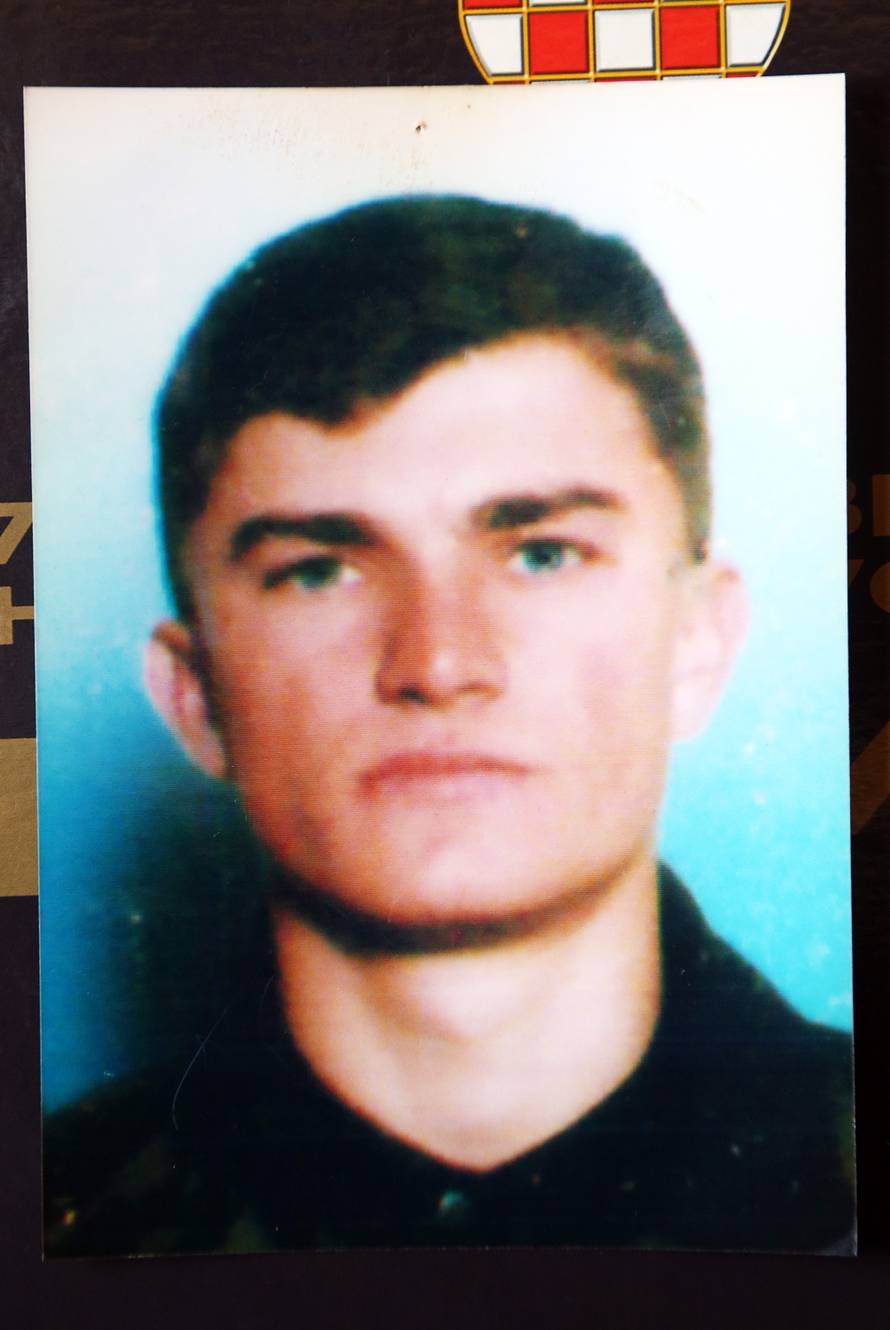 'Čula sam da su mi sina četnici  mučili, a on vikao da ga ubiju'