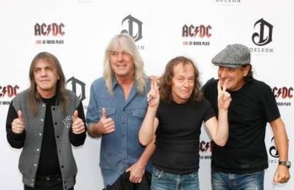 Koncerti grupe AC/DC na Novom Zelandu bez alkohola
