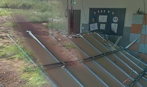 Sreća je da su djeca bila na praznicima! U školi pao cijeli strop! Nedavno je obnovljena