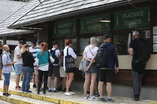 U NP Plitvička jezera u tijeku su radovi na uređenju hotela i izgradnji novog muzeja
