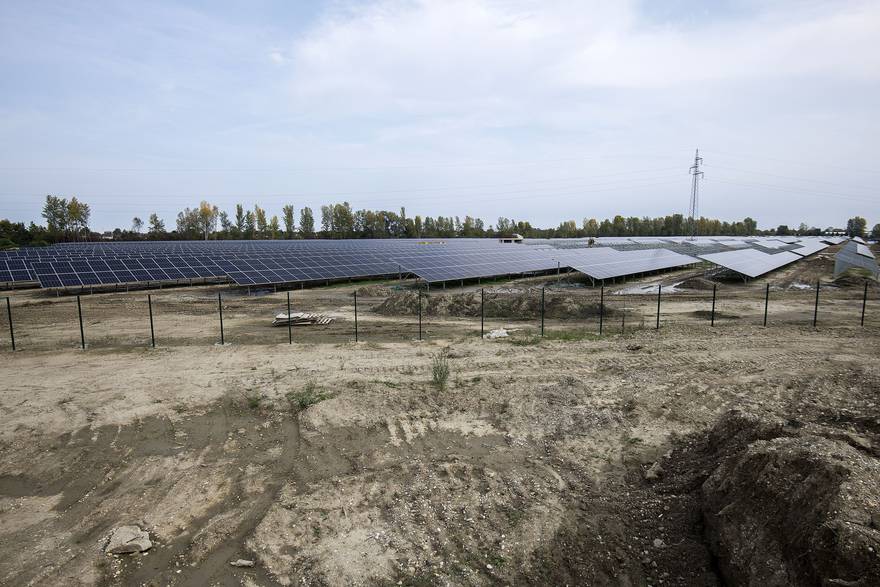 HEP počeo gradnju solarne elektrane i bez papira kojeg 215 ostalih investitora mora čekati