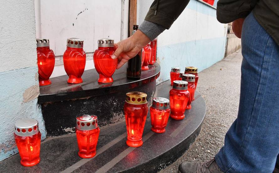 Požega: Caffe bar "Alibi" dobio svoj posljednji ispraćaj