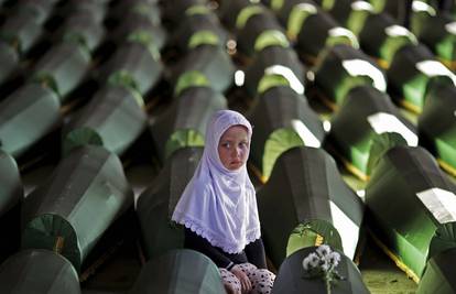Komemoracija u Srebrenici: Pokop 175 žrtava genocida