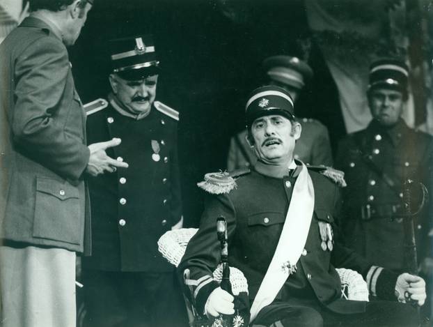 FOTO 'Mala Floramye' slavi 99. rođendan! Pogledajte kako se postava mijenjala kroz godine