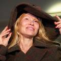 Pamela Anderson otkrila: Moji sinovi su bili zgroženi kad sam se odlučila prestati šminkati...