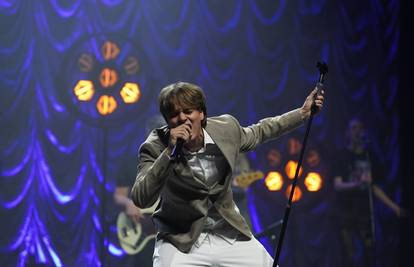 Tko je Jakov Jozinović? Mladi je Vinkovčanin postao zvijezda na TikToku, rasprodao koncerte...