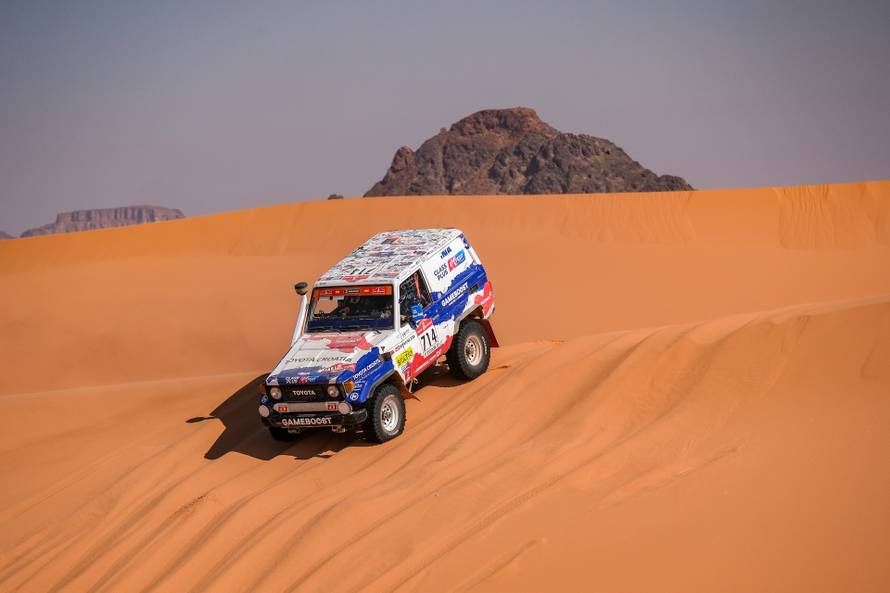 Šebalj osvojio etapu na Reliju Dakar: Najbolji mi je juriš preko dina! U autu smo i po 13 sati...