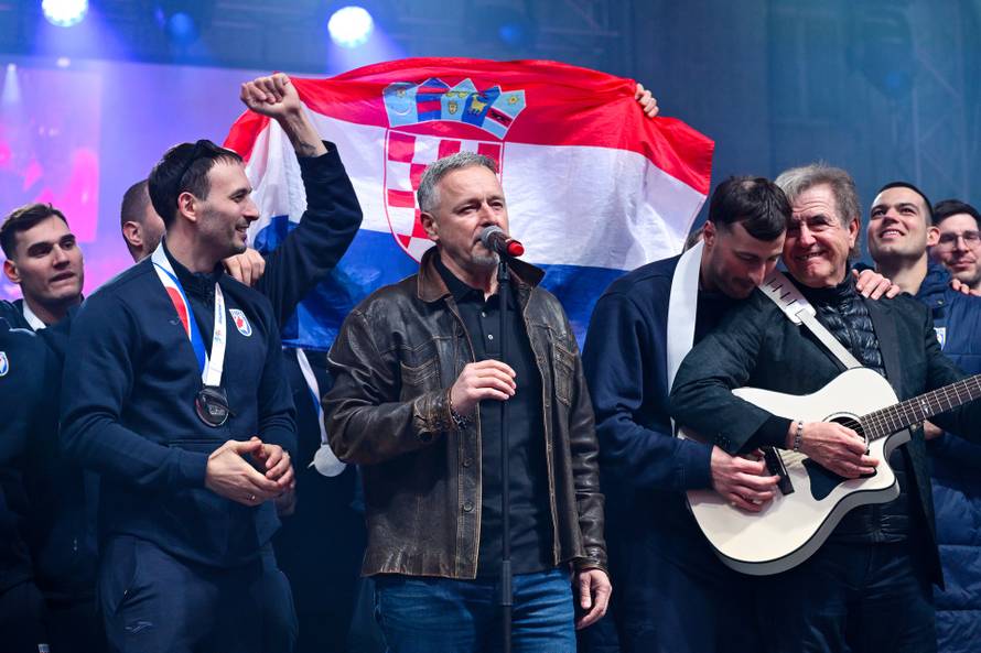 Zagreb: Marko Perković Thompson nastupio na svečanom dočeku hrvatske rukometne reprezentacije