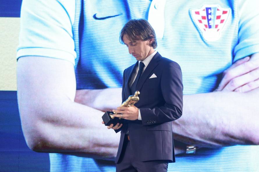 Najbolji hrvatski igrač je Luka Modrić, a HNL-a Hilal Soudani!