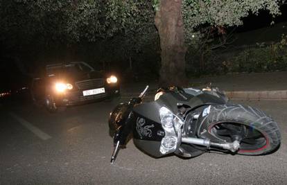 Dječak (15) sletio s ceste motorom u Splitu i poginuo