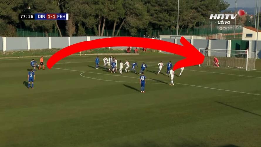 Čudesni Petković: Majstorskim 'slobodnjakom' srušio Mađare!