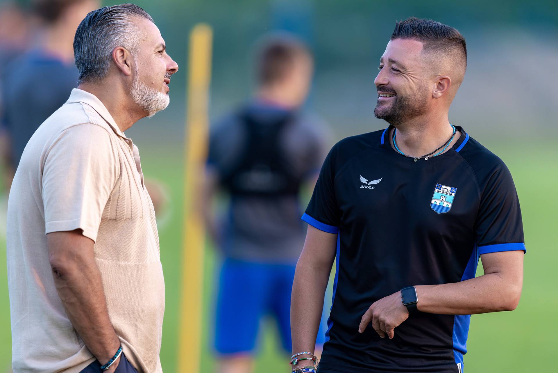 Nogometaši Osijeka večernji trening odradili na Opus Areni