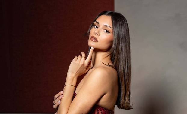 FOTO Visoka je 191 centimetar, a kritike je ne diraju: Glas sam za djevojke koje se ne uklapaju...