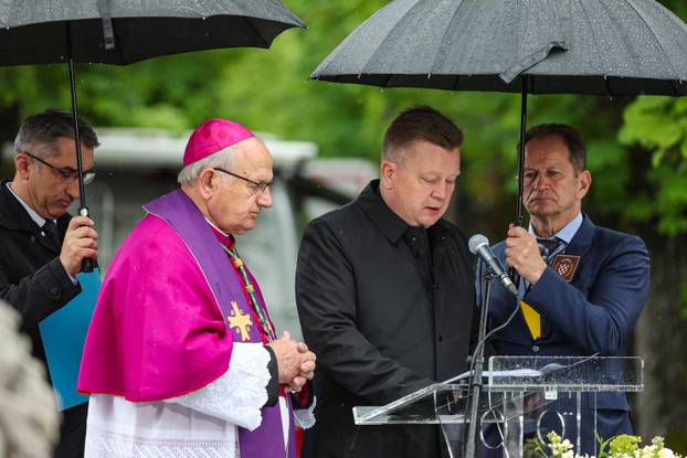 Zagreb: Komemoracija za žrtve Bleiburške tragedije na groblju Mirogoj