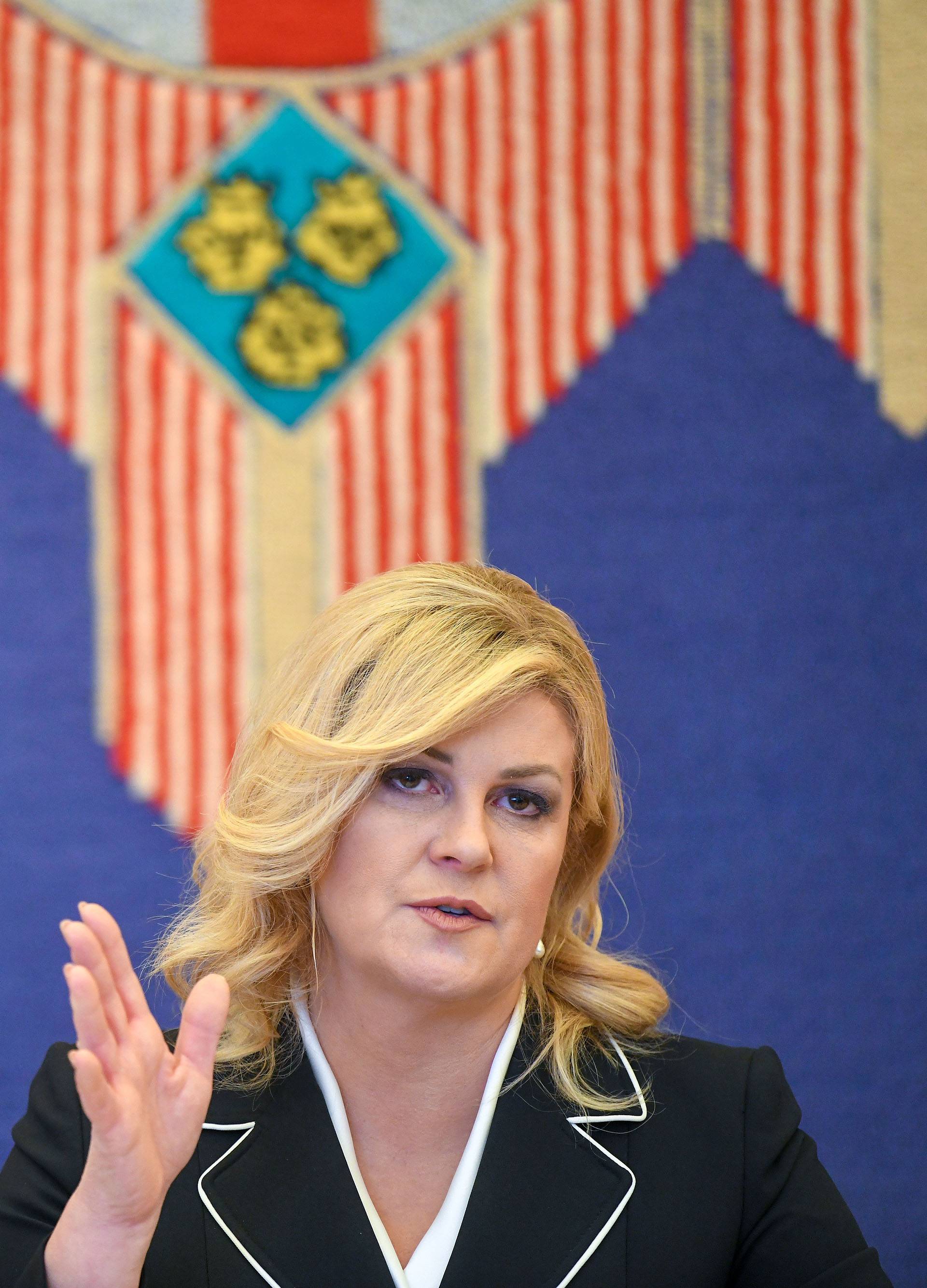 Zagreb: Predsjednica Kolinda Grabar-Kitarović susrela se s novinarima