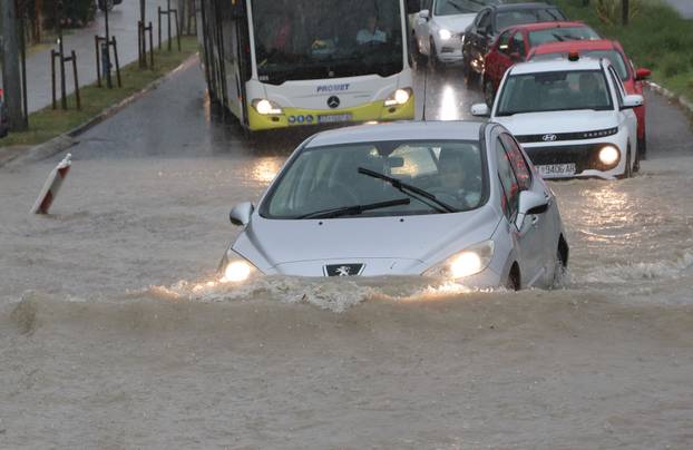 Split: Prometni kolaps zbog kiše